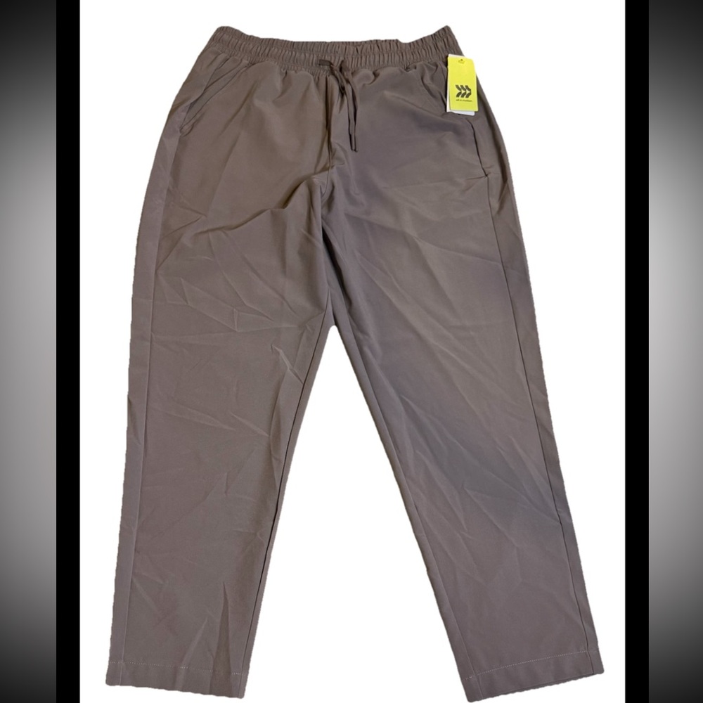All in Motion Joggers NWT size medium